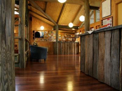 Jemby Rinjah Ecolodge 黑荒地 外观 照片